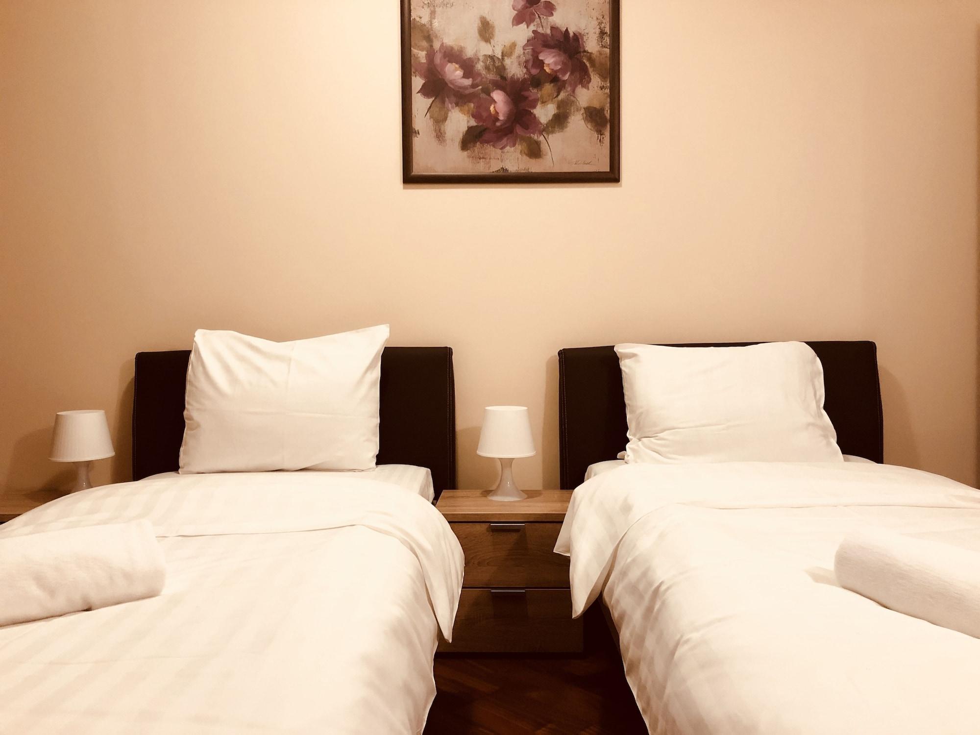 Monte Carlo Palace Rooms ブカレスト エクステリア 写真