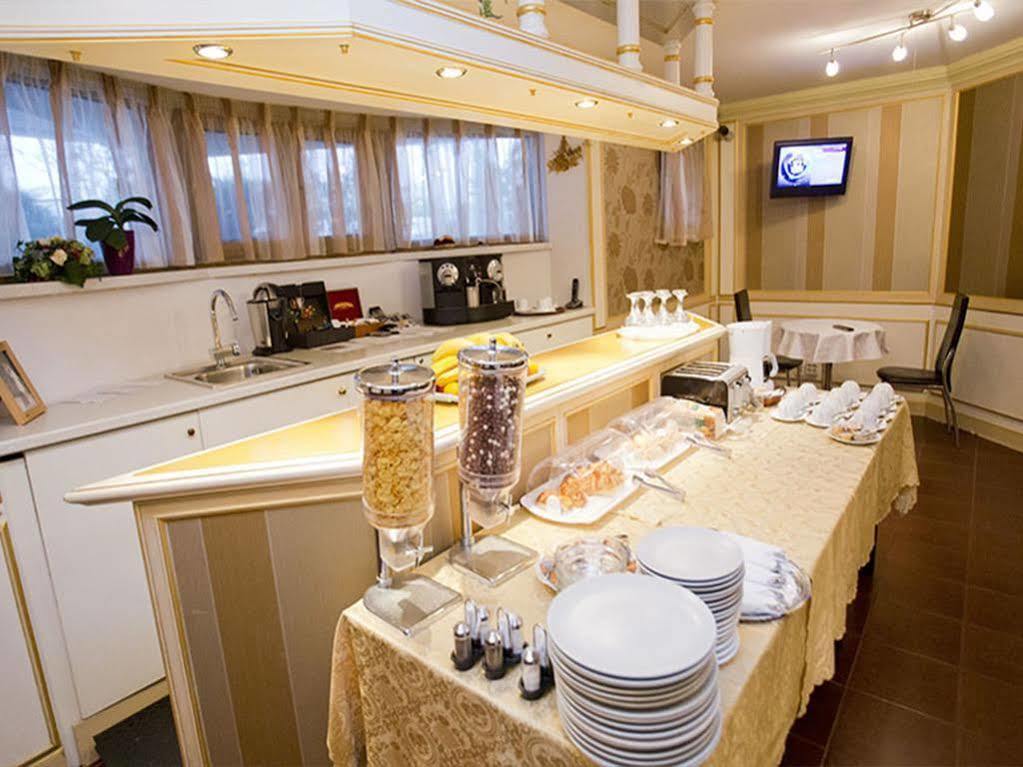 Monte Carlo Palace Rooms ブカレスト エクステリア 写真