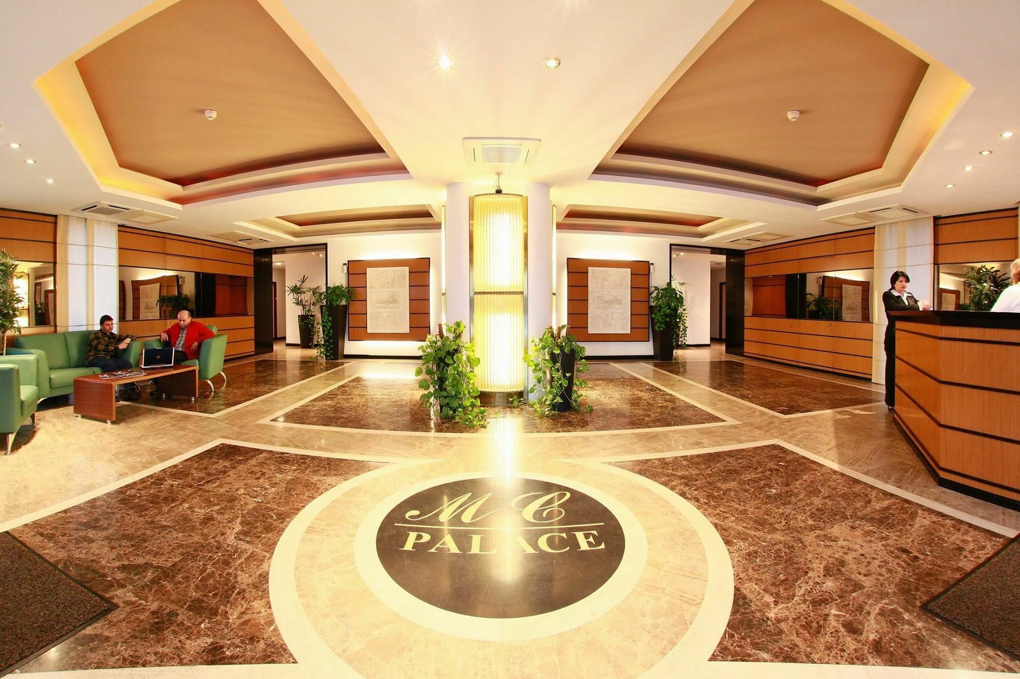Monte Carlo Palace Rooms ブカレスト エクステリア 写真
